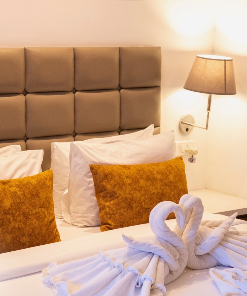 Hotel Aketa Rajpur Road