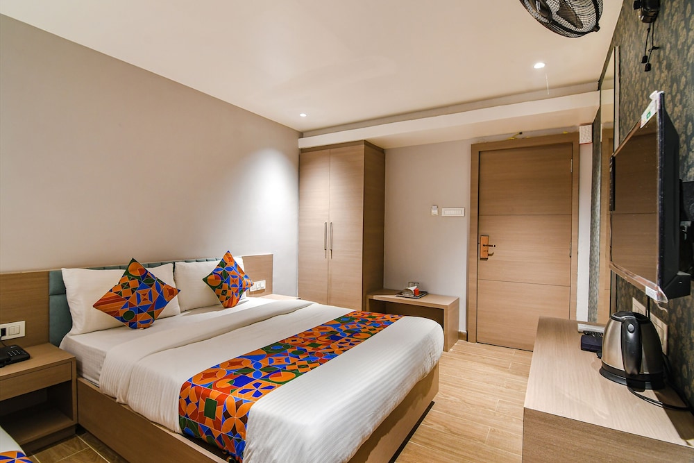  FabHotel Sivalika Inn