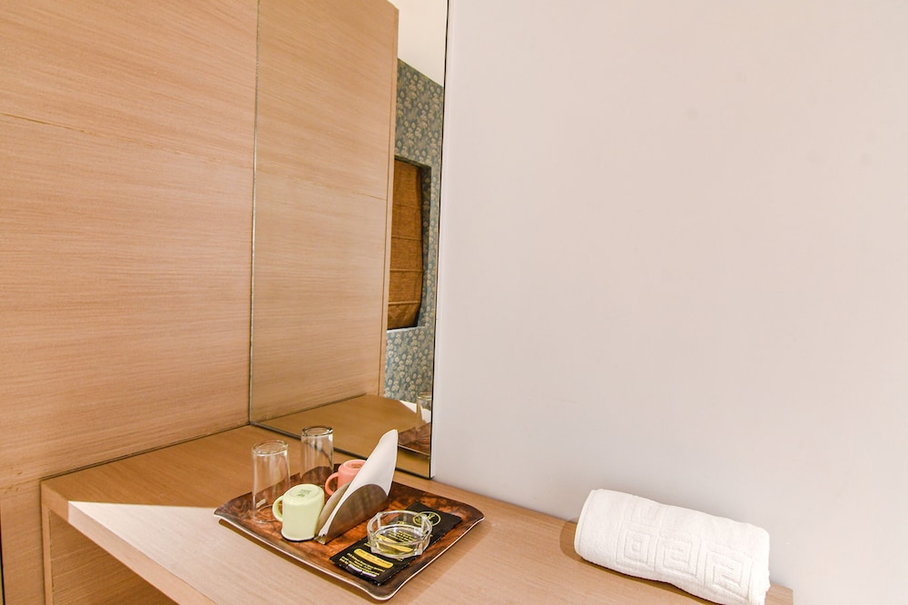  FabHotel Sivalika Inn