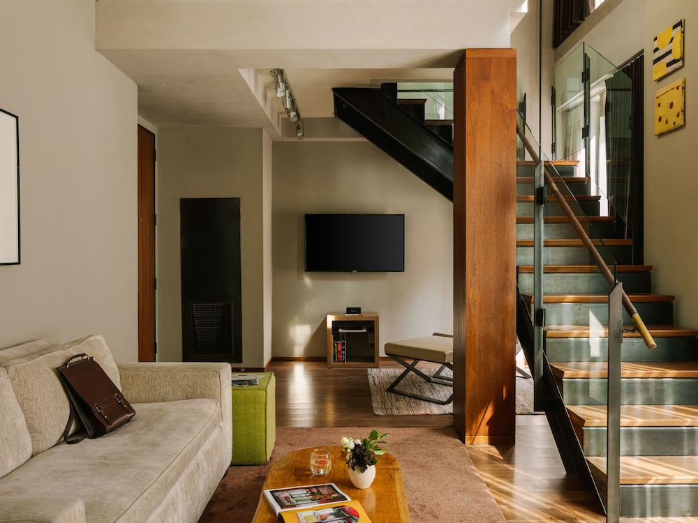 Chambers Hotel Central Park South, Sonder by Marriott Bonvoy