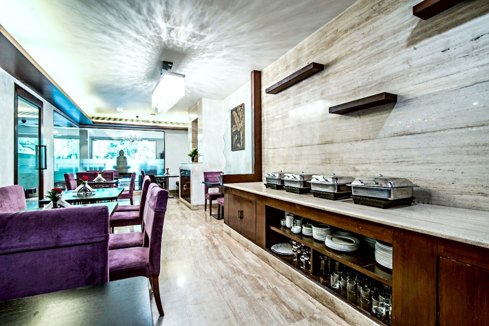 The Grand Vikalp by Saga Hotels