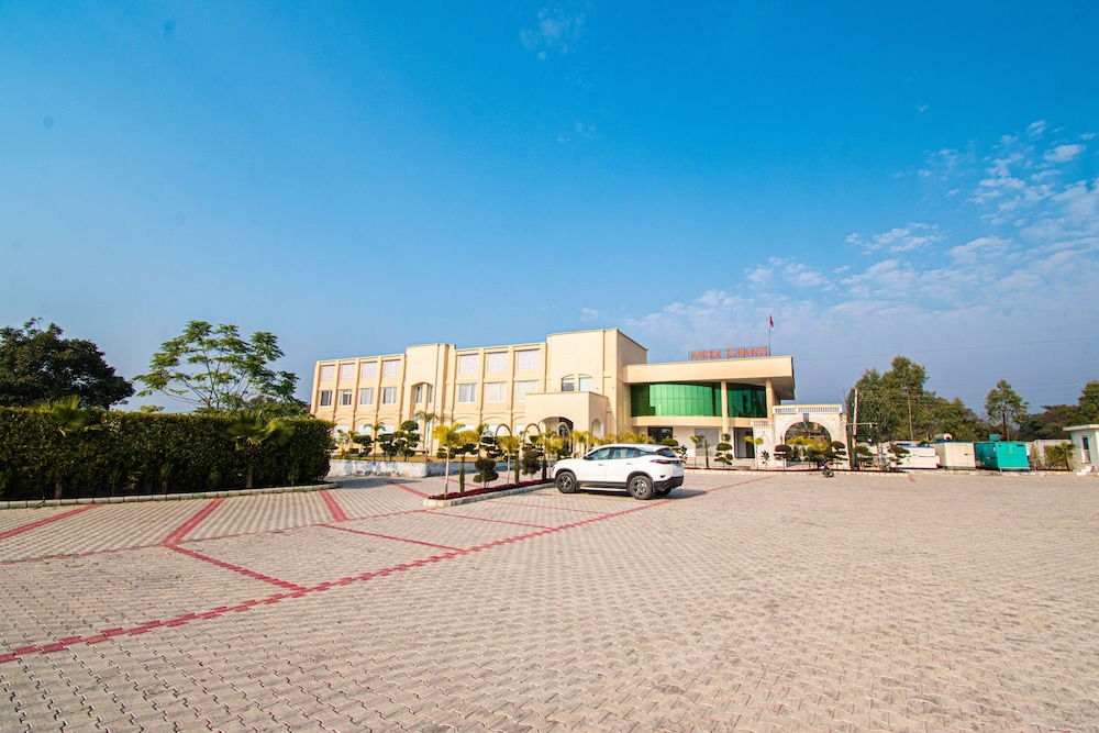 Arika Grand,Kathua
