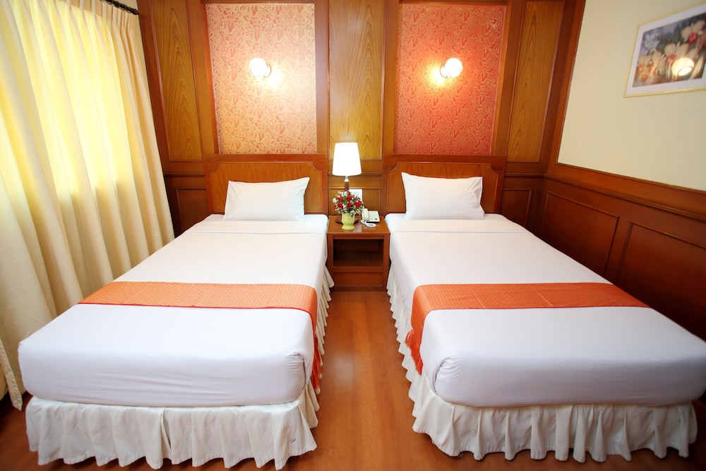 PJ Watergate Hotel