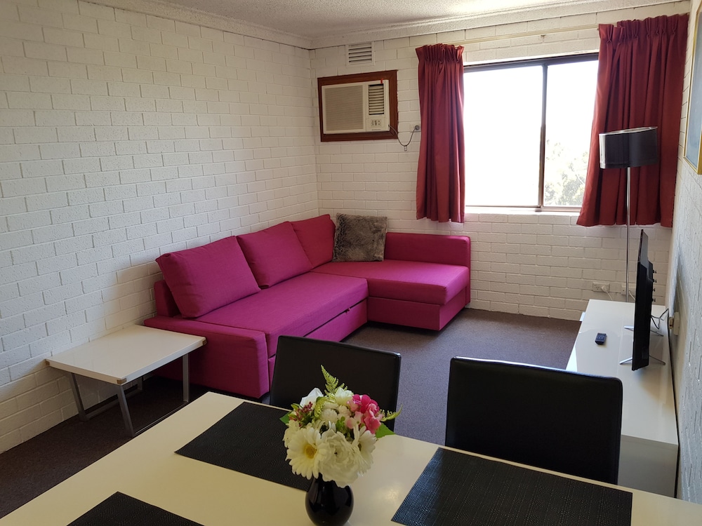 Perth Central City Stay Apartment Hotel