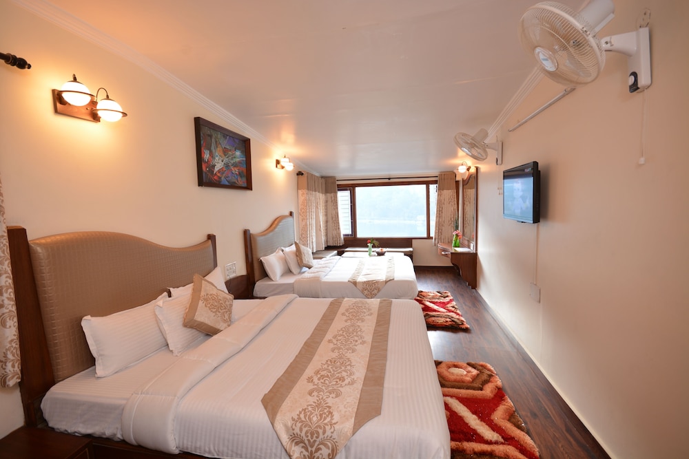Hotel Happy Home - The Lake Paradise