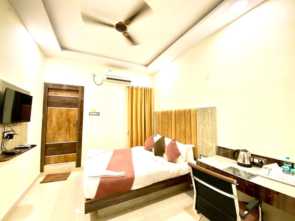 Hotel Sky International Airport Zone