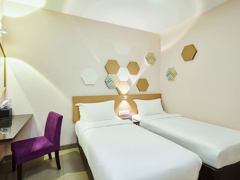 ibis budget Singapore Imperial