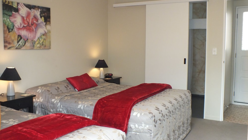 Econo Lodge Canterbury Court