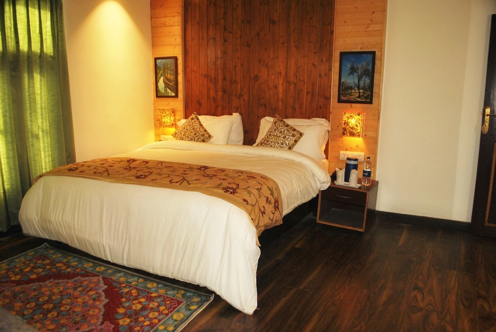 Himalayan Hill Resort