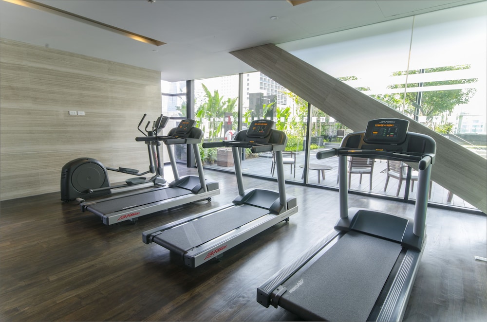 Holiday Inn Bangkok Sukhumvit by IHG