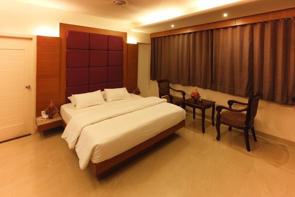 Hotel Seven Heaven