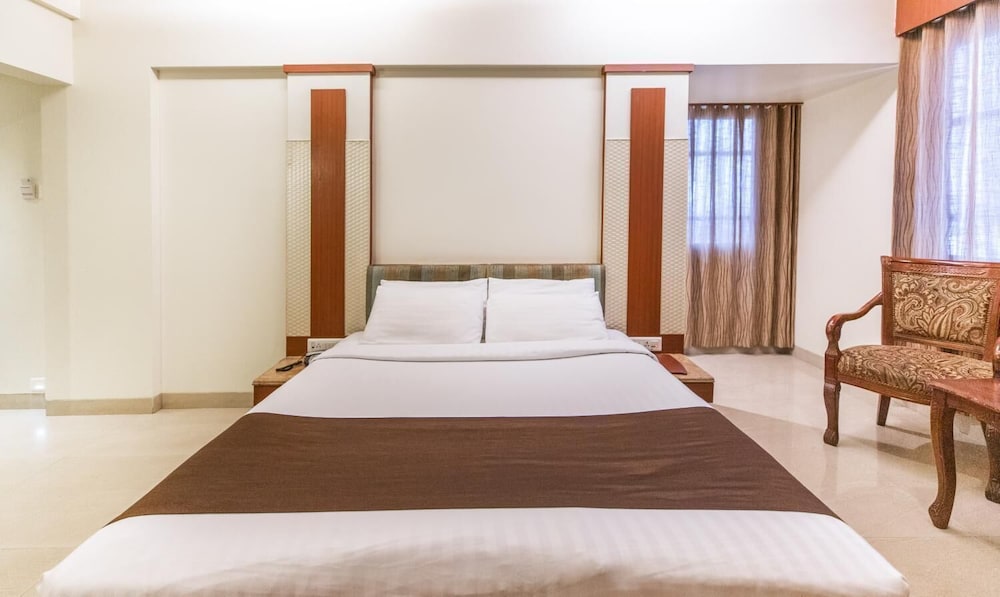 Hotel Seven Heaven
