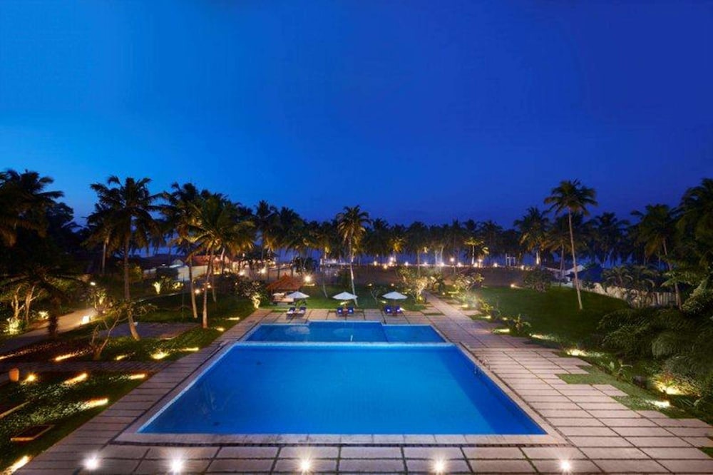 Estuary Sarovar Portico