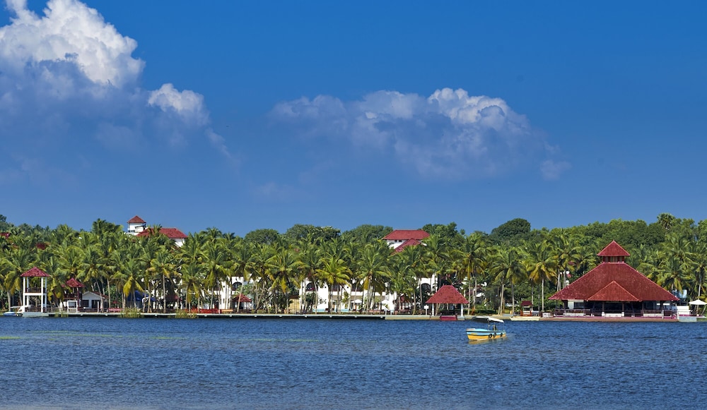Estuary Sarovar Portico