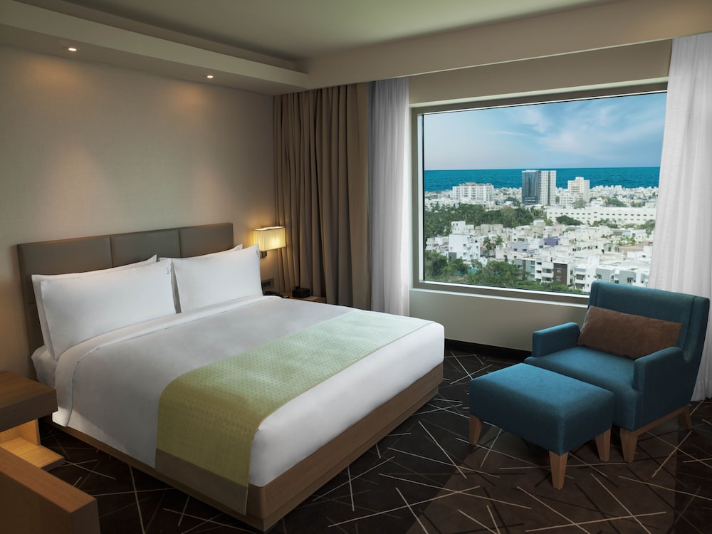 Holiday Inn Chennai OMR IT Expressway, an IHG Hotel