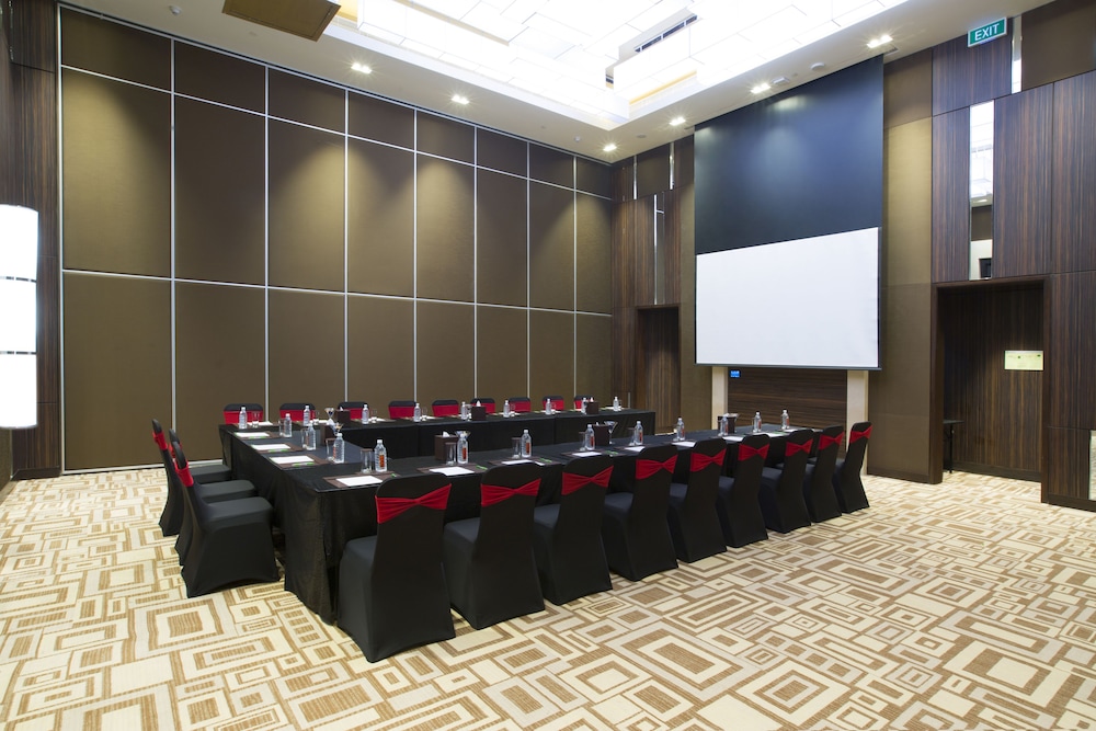 Holiday Inn Chennai OMR IT Expressway, an IHG Hotel