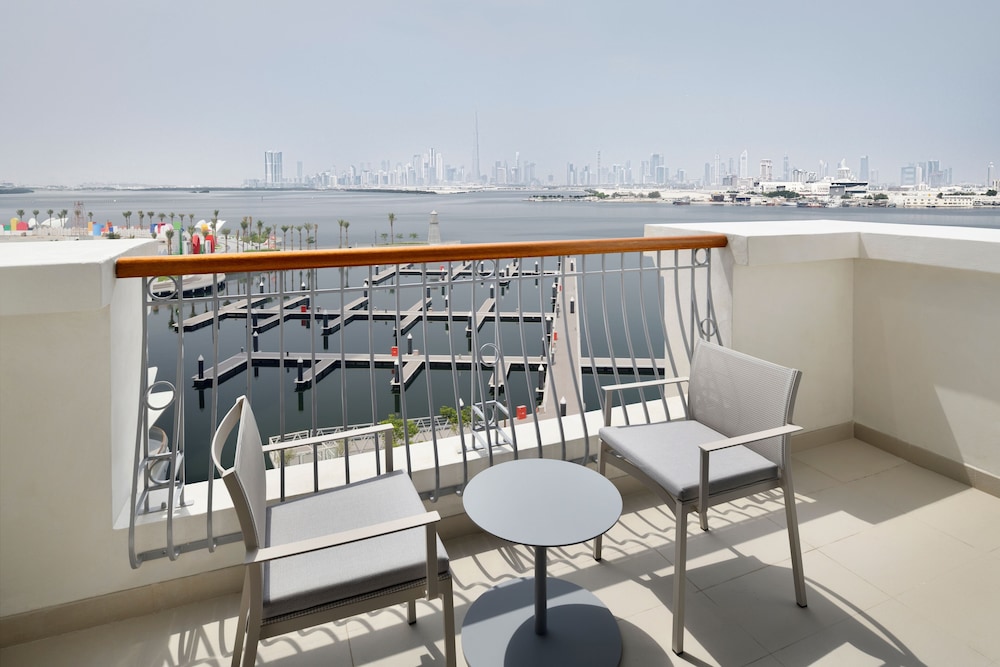 Platinium- Creek North Residences ?