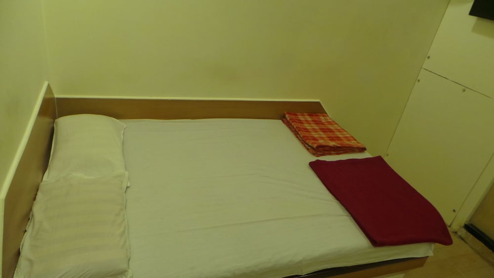 Dreamland Hotel