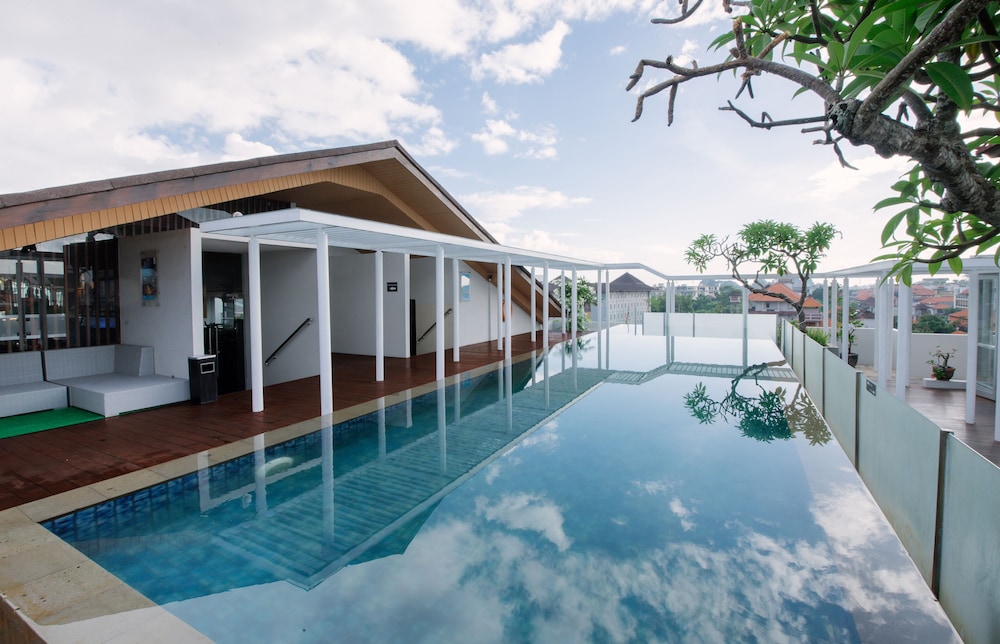 Best Western Kuta Beach