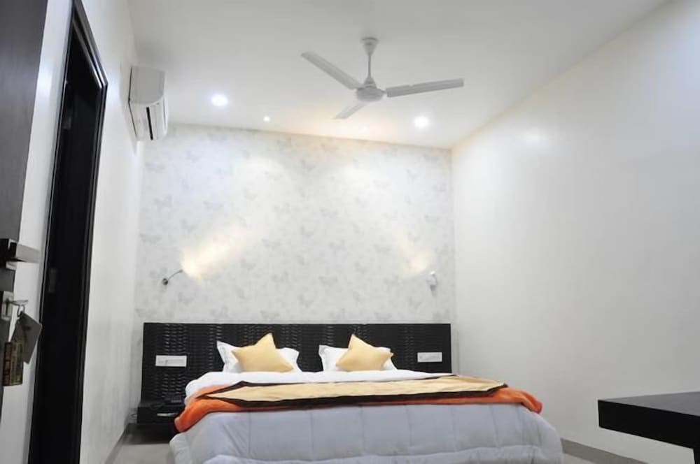 Hotel City Home