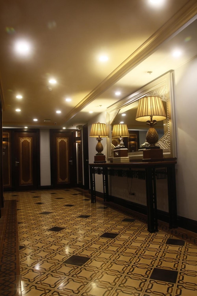 Herald Suites Polaris