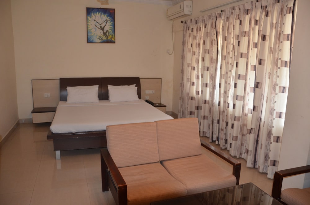 Hotel Srinivas