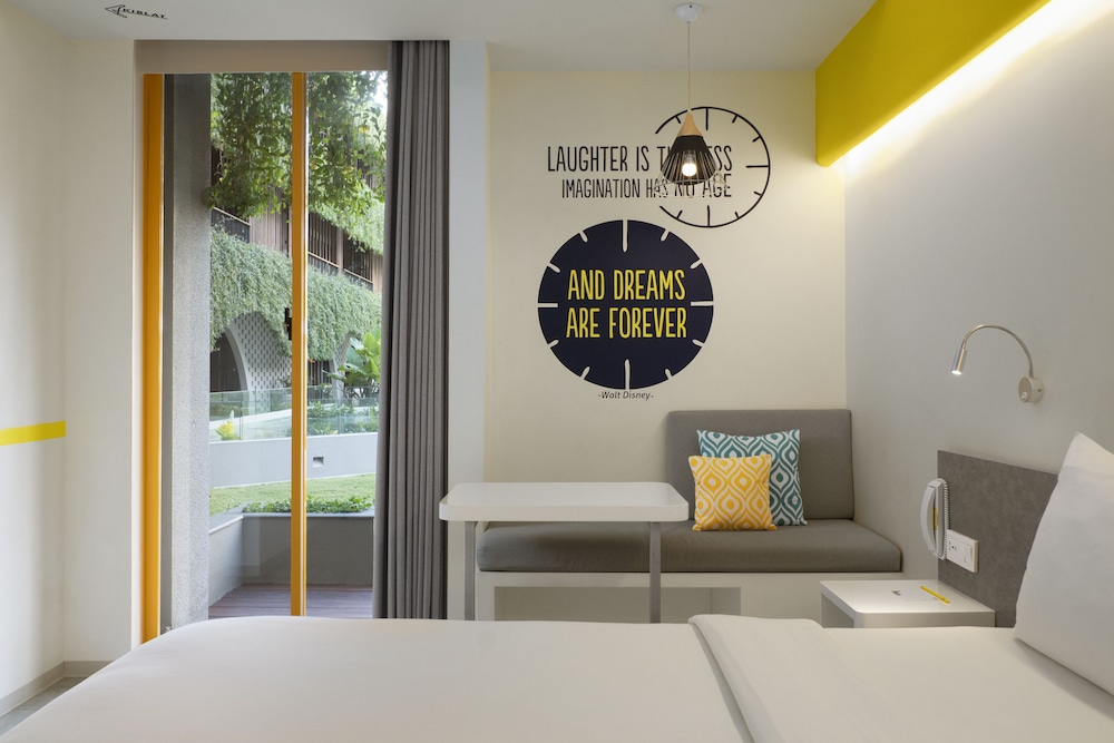 Yello Kuta Beachwalk Bali