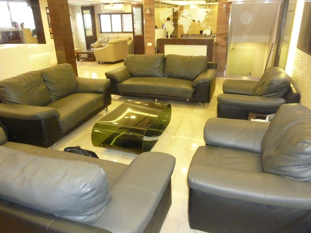 Hotel Orient Palace