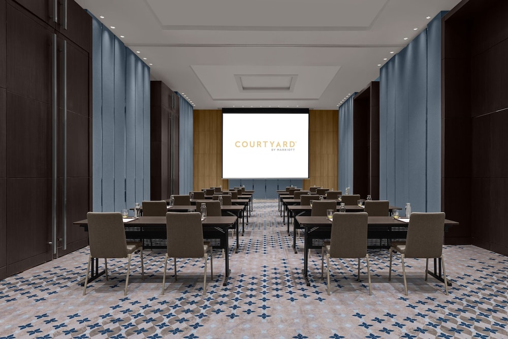 Courtyard by Marriott Bangkok