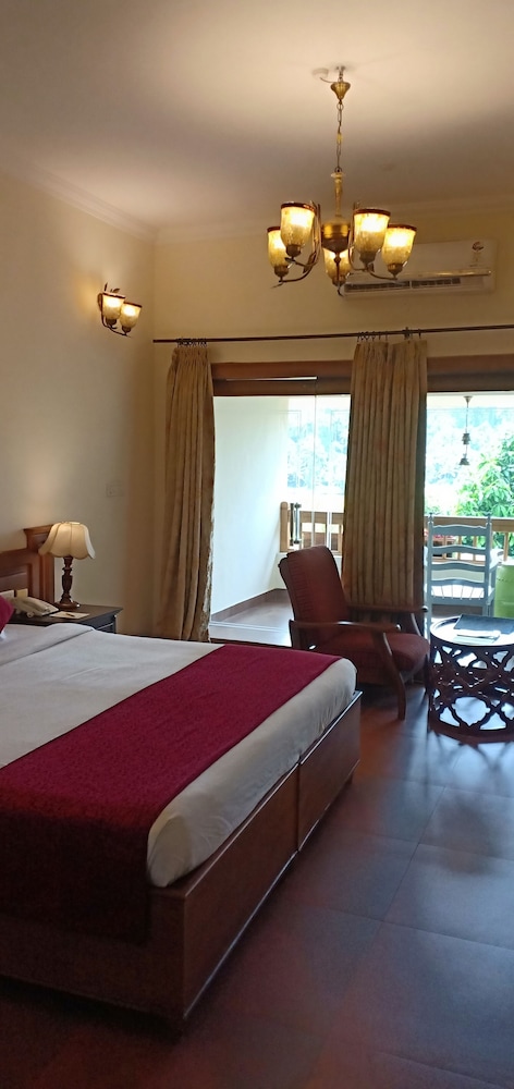 Fragrant Nature Backwater Resort and Ayurveda Spa