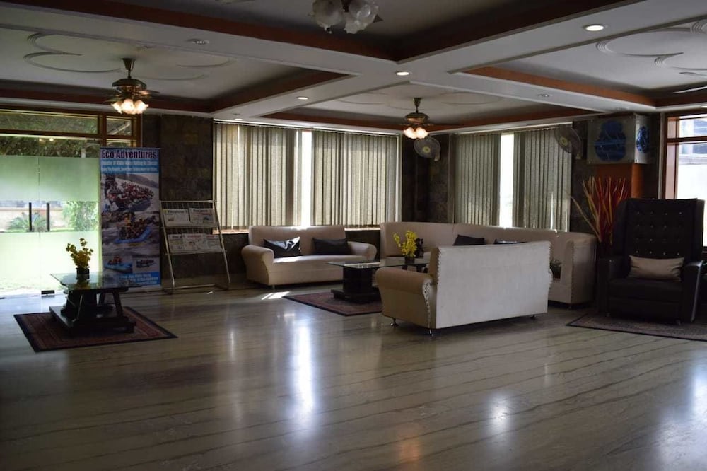 Hotel Jagdamba