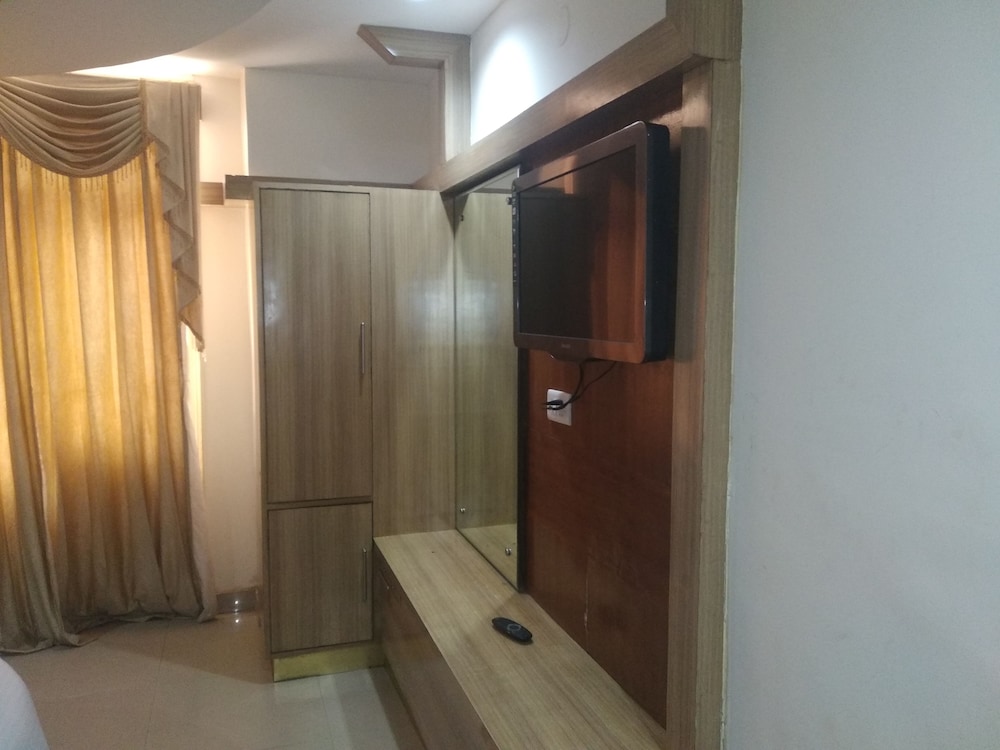 Hotel Jagdamba