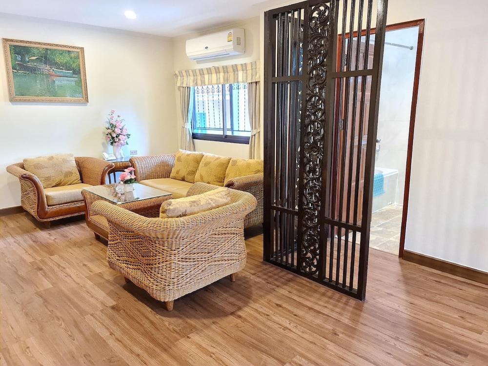 Sabai Inn