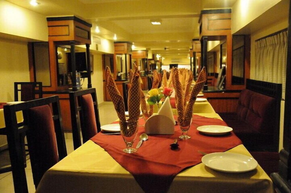 Hotel Sovereign Grand