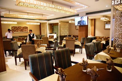 Hotel Awana