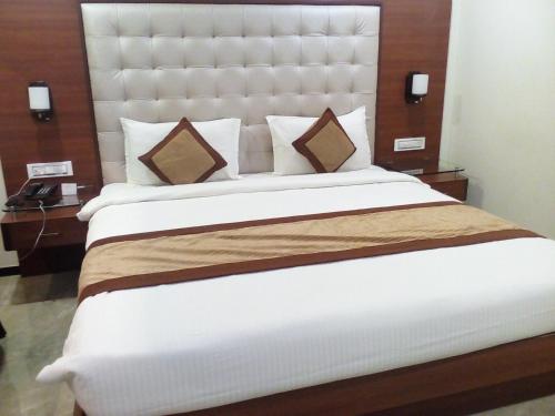 Hotel Awana