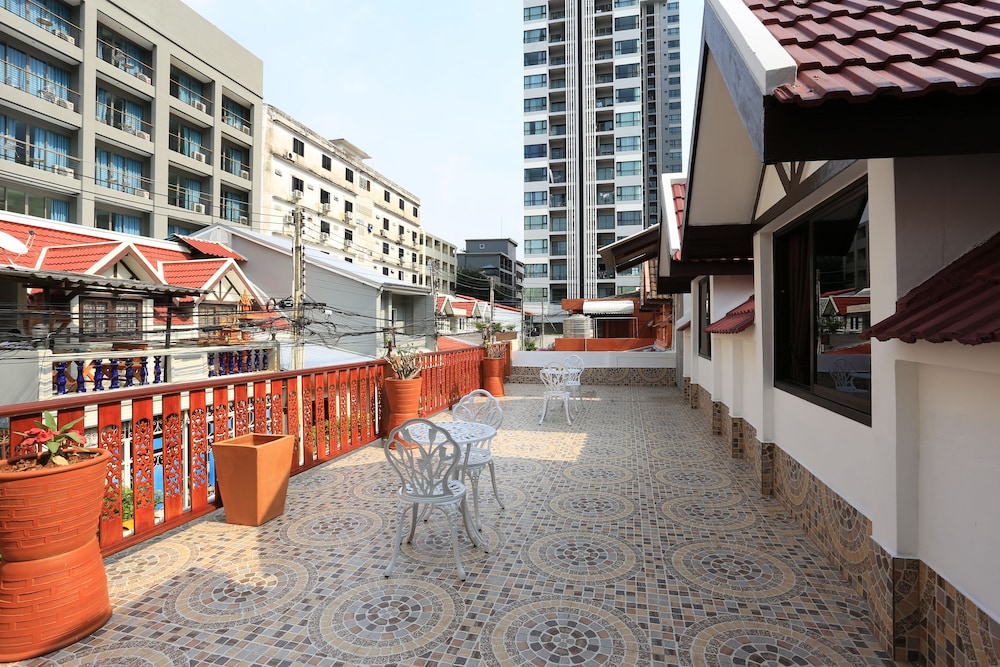 The Siam Guest House