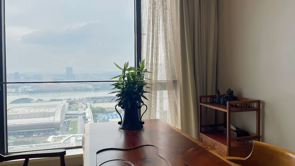 Xingyi International Hotel Poly Store