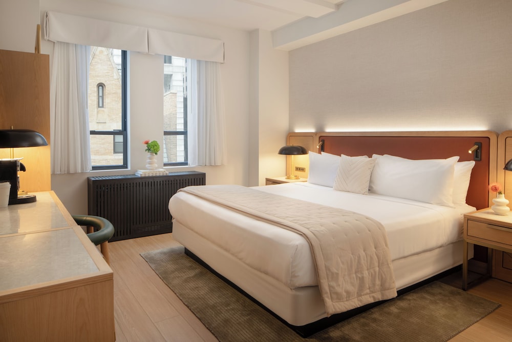 Aura Hotel Times Square