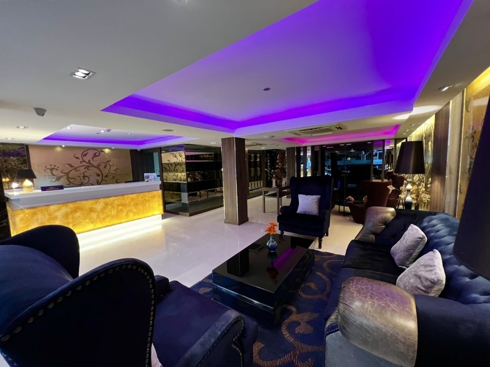 iCheck inn Nana by Aspira