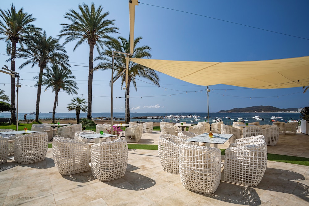 Hotel Torre Del Mar