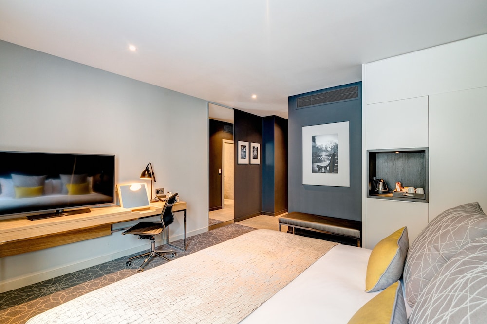 Apex City of Bath Hotel