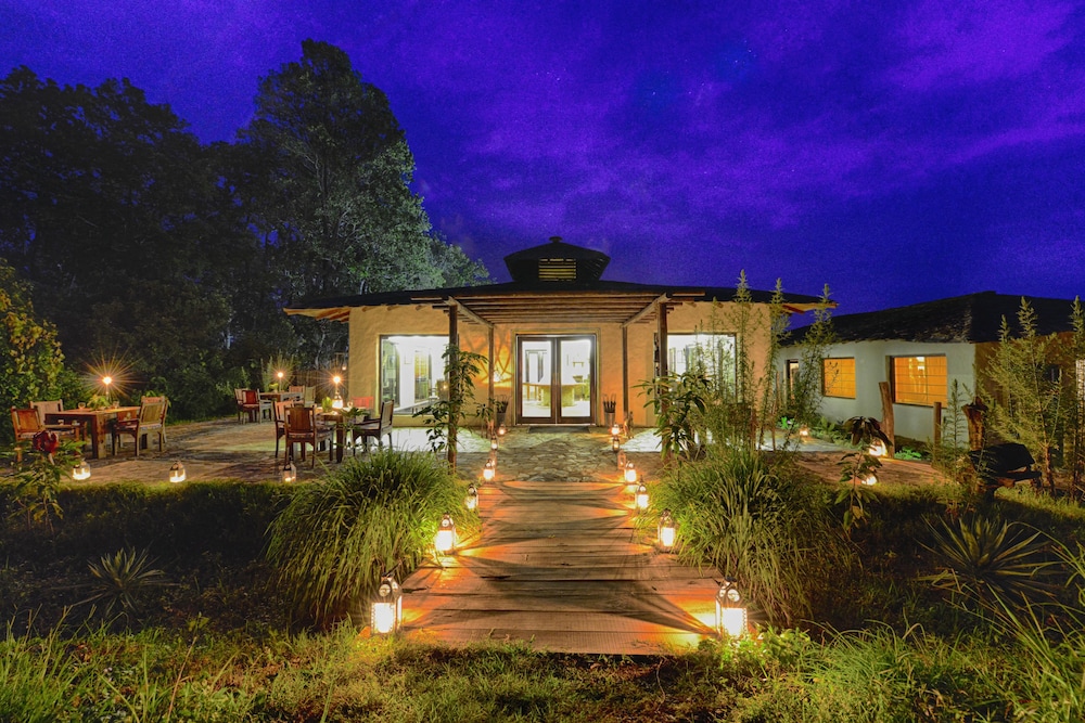 Paatlidun Safari Lodge, Corbett