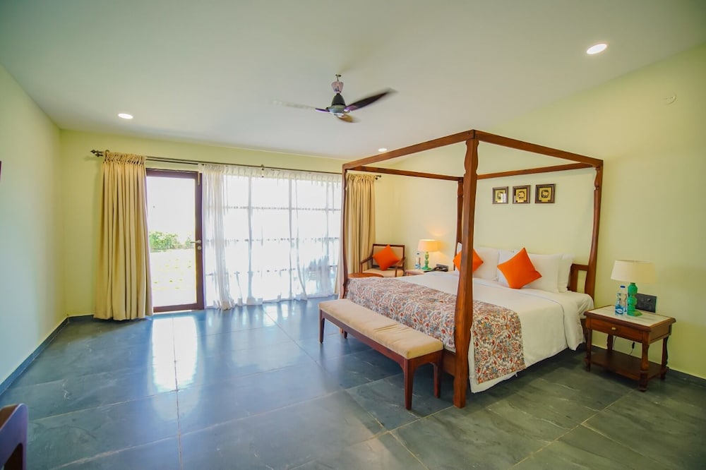 ARC Lakeside Resort, Shirwal (50 Km From Pune)