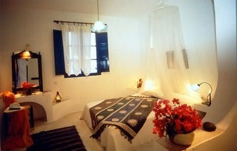 Altana Traditional Houses and Suites