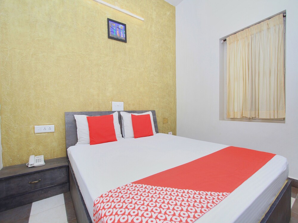 OYO 12746 Hotel Sapthagiri Nest