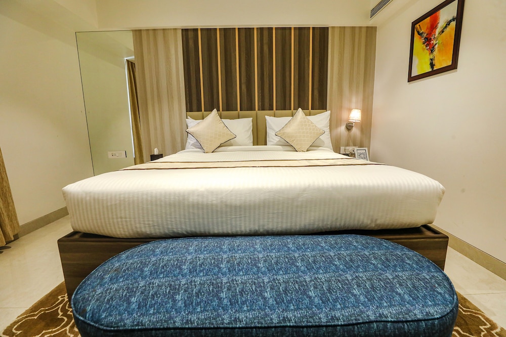 FabHotel Prime The Thane Club