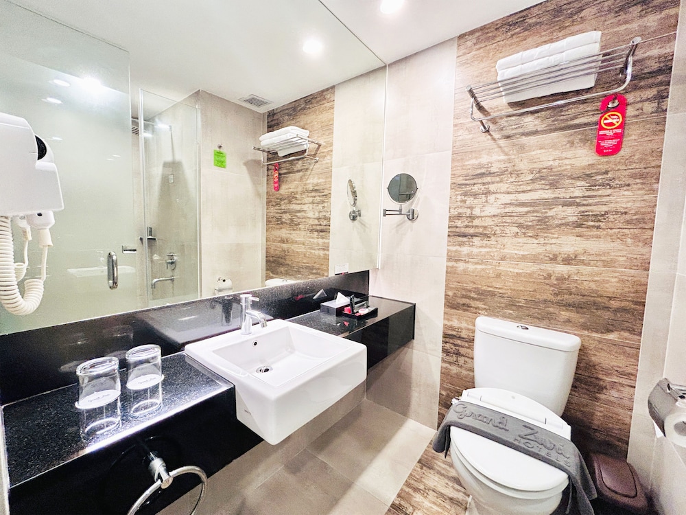 Grand Zuri BSD City