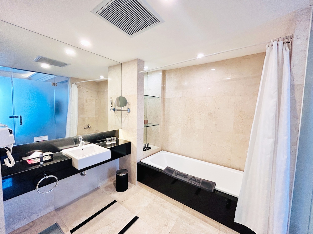 Grand Zuri BSD City