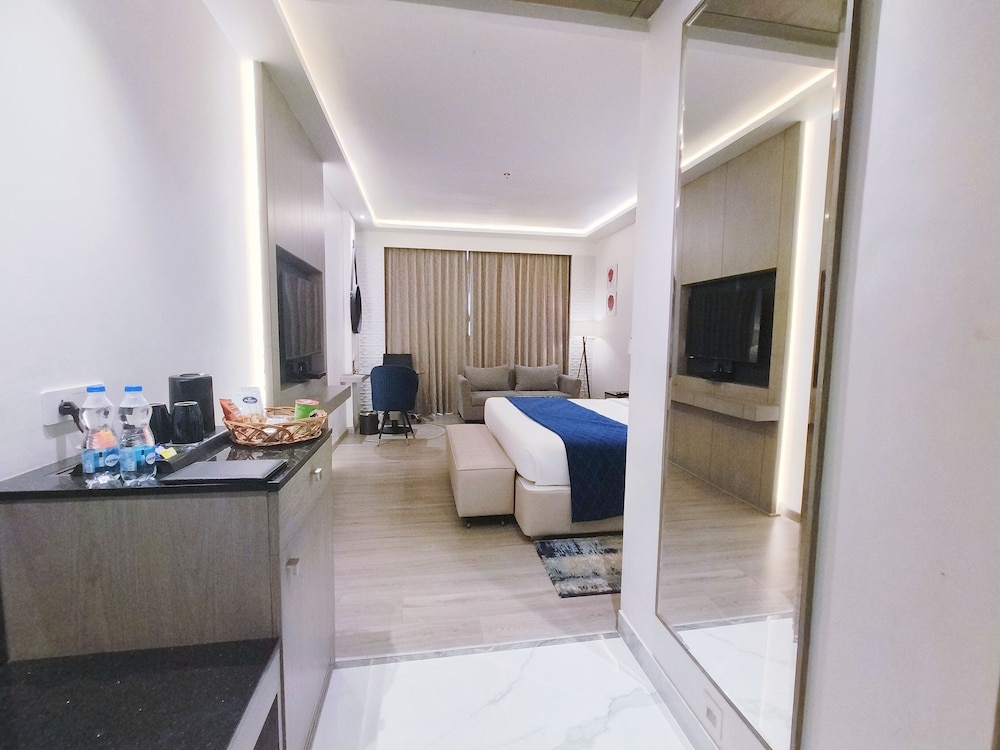 Mariton Hotel